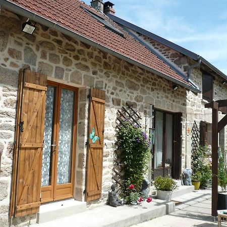 Bed and Breakfast Le Petit Papillon Eymoutiers  Экстерьер фото