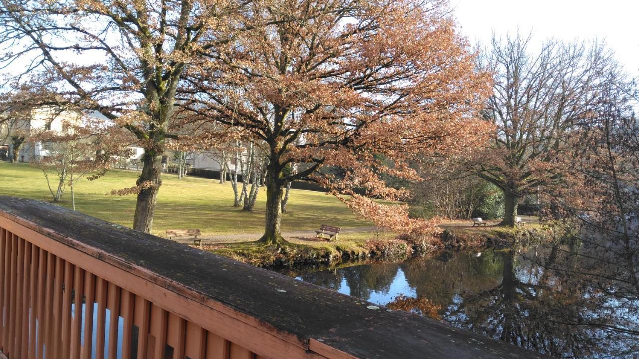 Bed and Breakfast Le Petit Papillon Eymoutiers  Экстерьер фото